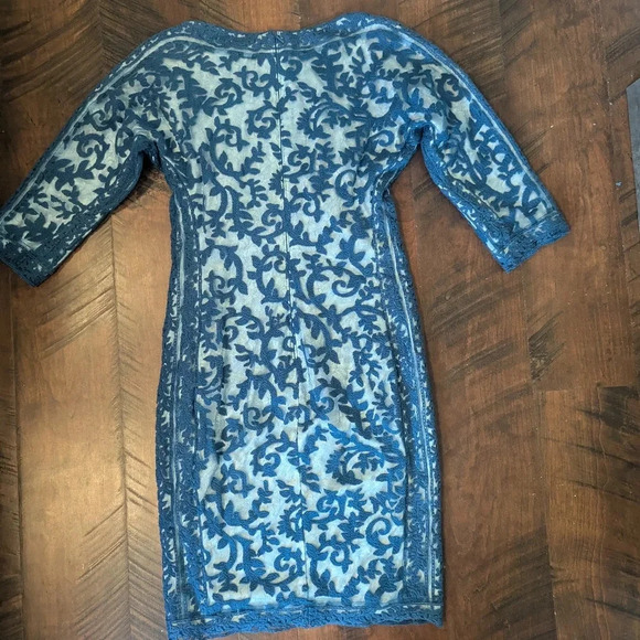 Tadashi Shoji Blue Lace Dress, US 2 - Picture 3 of 4